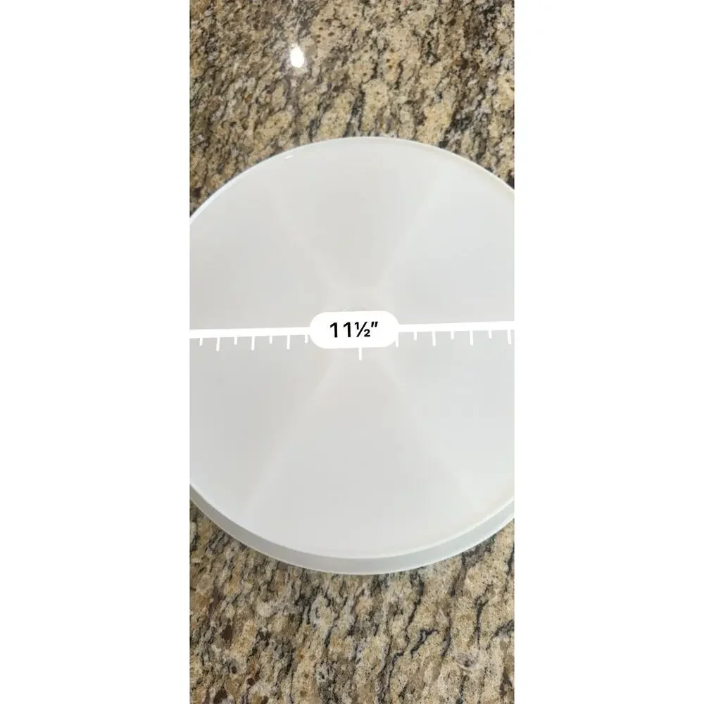 Tupperware serve desserts